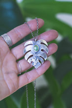 Load image into Gallery viewer, Monstera Frog Pendant