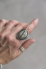 Load image into Gallery viewer, Royston Ribbon Shadow Box Ring | Size 9.5