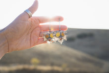 Load image into Gallery viewer, Three Stone Leaf Earrings