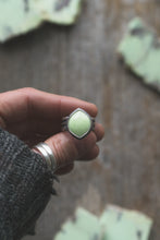 Load image into Gallery viewer, Lemon Chrysoprase Ring | Size 7