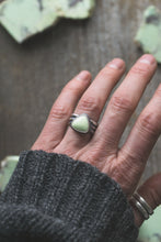 Load image into Gallery viewer, Lemon Chrysoprase Ring | Size 5