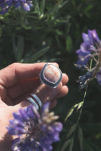 Load image into Gallery viewer, Tiffany Stone Floral Ring | Size 7