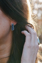 Load image into Gallery viewer, Lapis Bar Studs