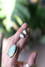 Load image into Gallery viewer, Lemon Chrysoprase Bronze Studs