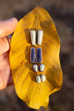 Load image into Gallery viewer, Lapis Bar Studs