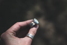 Load image into Gallery viewer, Carico Lake Turquoise Feather Ring | size 8