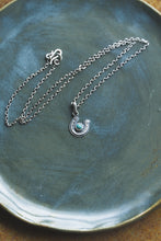 Load image into Gallery viewer, Horizon Bound Necklace

