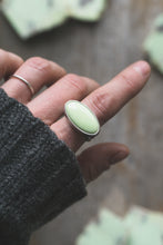 Load image into Gallery viewer, Lemon Chrysoprase Ring | Size 9
