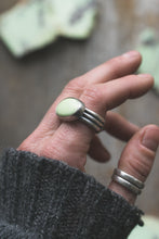 Load image into Gallery viewer, Lemon Chrysoprase Ring | Size 9
