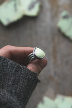 Load image into Gallery viewer, Lemon Chrysoprase Ring | Size 6
