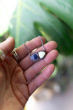 Load image into Gallery viewer, Lemon Chrysoprase and Lapis Necklace
