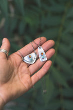 Load image into Gallery viewer, Fossil Beds Necklace
