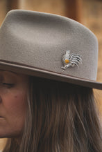 Load image into Gallery viewer, Rooster Hat Pin
