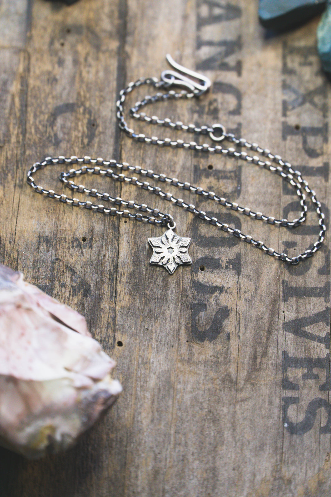 Small snowflake pendant