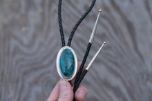 Load image into Gallery viewer, Shattuckite + Sterling Silver Bolo Tie
